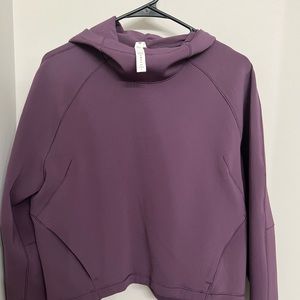 Lululemon air wrap pull over